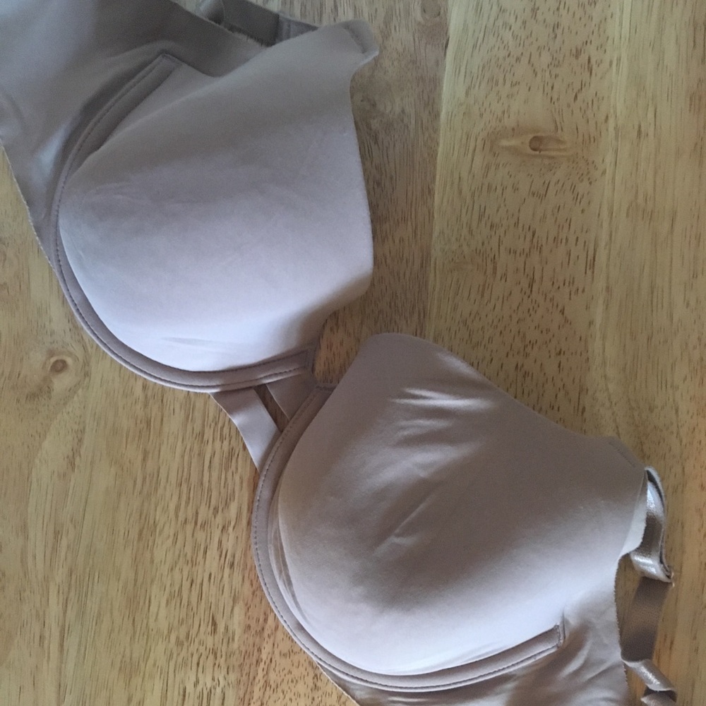 Nude T-shirt Bra